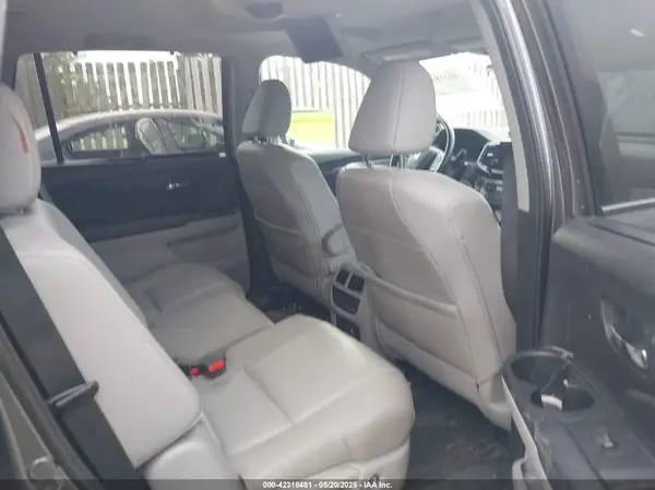 5FNYF5H45KB018293 2019 HONDA PILOT - Image 8
