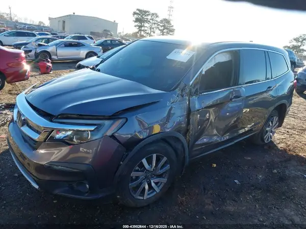 5FNYF5H45KB022750 2019 HONDA PILOT - Image 2
