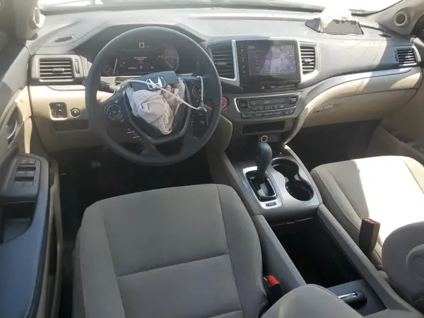 5FNYF5H49JB011068 2018 HONDA PILOT - Image 8