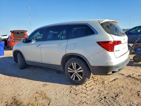 5FNYF5H4XJB017185 2018 HONDA PILOT - Image 2