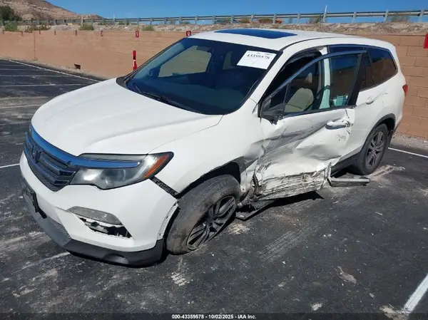 5FNYF5H50GB020825 2016 HONDA PILOT - Image 2