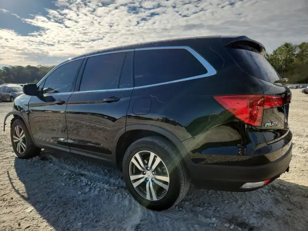 5FNYF5H50HB000253 2017 HONDA PILOT - Image 2