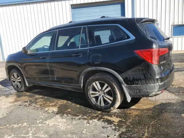 5FNYF5H50HB004481 2017 HONDA PILOT - Image 2