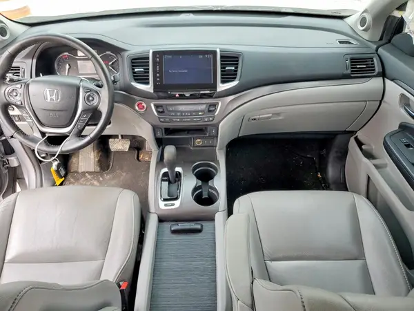 5FNYF5H50HB017084 2017 HONDA PILOT - Image 8