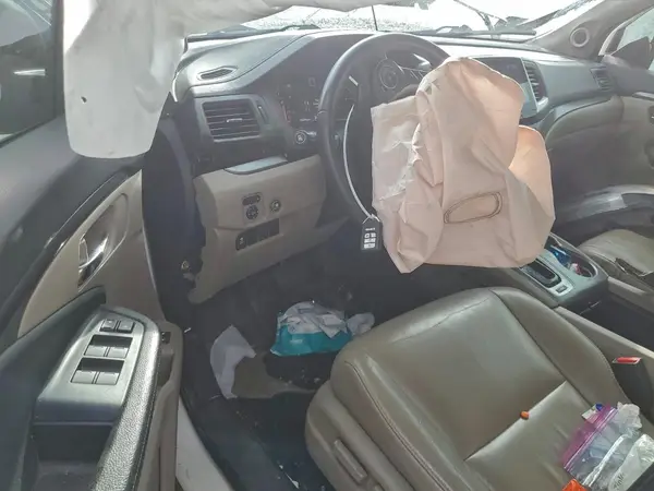 5FNYF5H50HB017683 2017 HONDA PILOT - Image 8