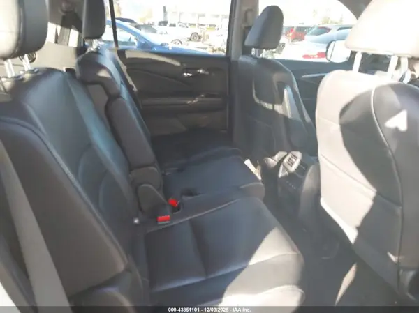 5FNYF5H50HB018638 2017 HONDA PILOT - Image 8