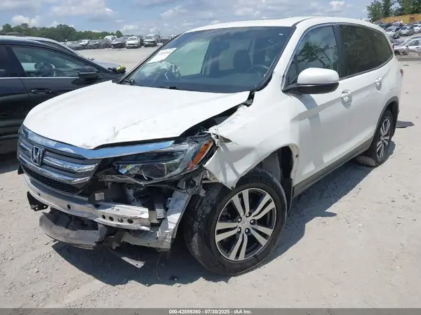 5FNYF5H50HB019692 2017 HONDA PILOT - Image 2