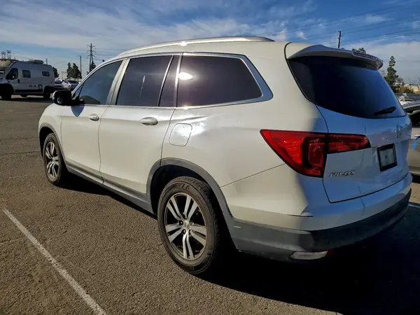 5FNYF5H50HB023077 2017 HONDA PILOT - Image 2