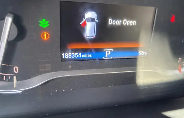 5FNYF5H50HB039909 2017 HONDA PILOT - Image 8