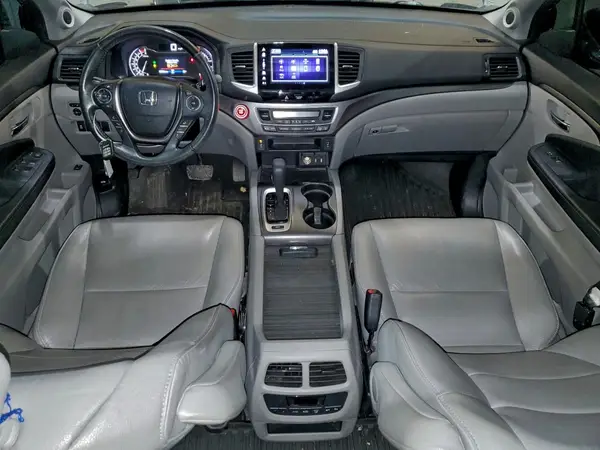5FNYF5H50HB043085 2017 HONDA PILOT - Image 8