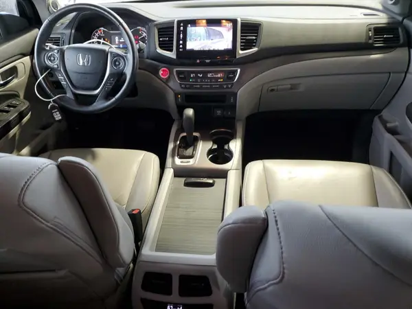 5FNYF5H50JB000517 2018 HONDA PILOT - Image 8
