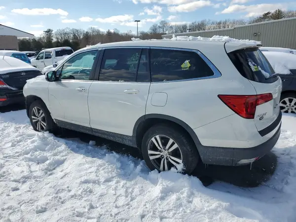 5FNYF5H50JB003868 2018 HONDA PILOT - Image 2