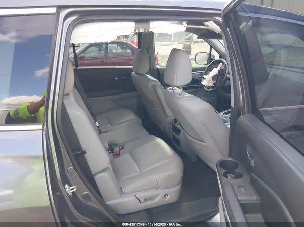 5FNYF5H50JB006222 2018 HONDA PILOT - Image 8