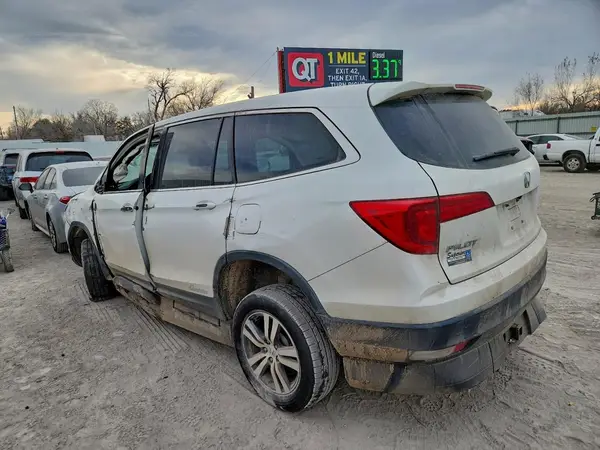 5FNYF5H50JB014076 2018 HONDA PILOT - Image 2