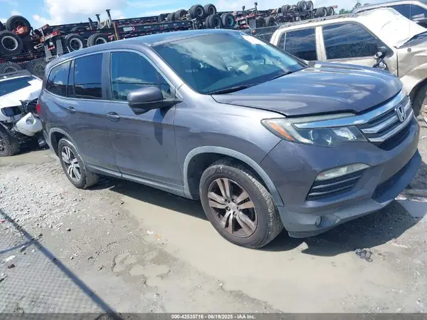 5FNYF5H50JB030455 2018 HONDA PILOT - Image 1