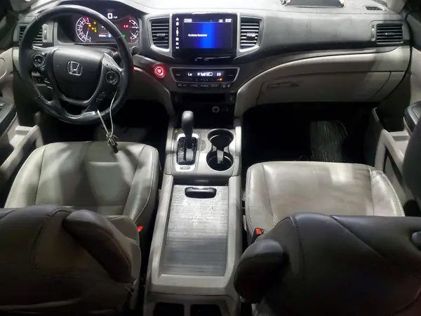 5FNYF5H50JB031010 2018 HONDA PILOT - Image 8