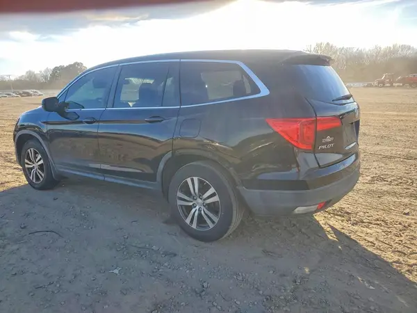 5FNYF5H50JB031556 2018 HONDA PILOT - Image 2