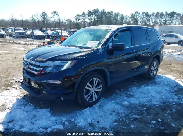 5FNYF5H50JB032898 2018 HONDA PILOT - Image 1
