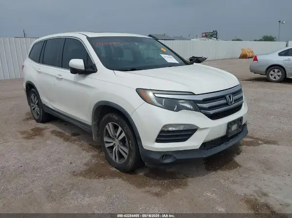5FNYF5H50JB033405 2018 HONDA PILOT - Image 1