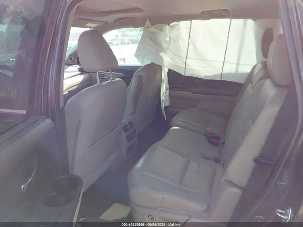 5FNYF5H50KB007050 2019 HONDA PILOT - Image 8
