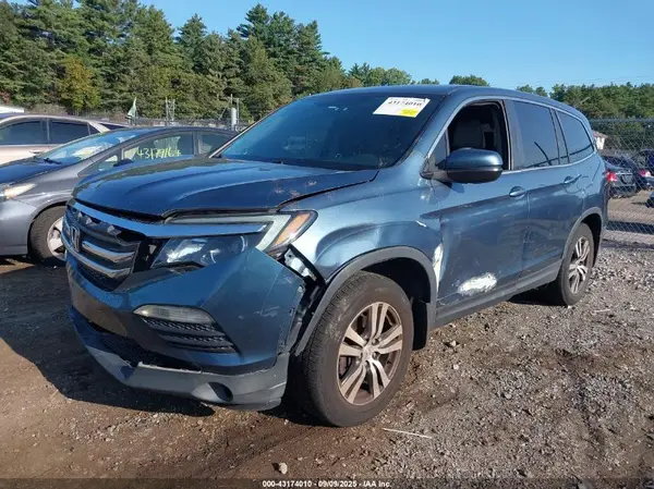 5FNYF5H51HB003422 2017 HONDA PILOT - Image 2