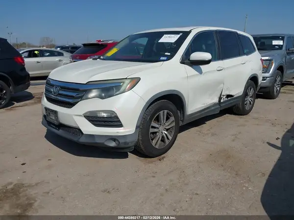 5FNYF5H51HB009625 2017 HONDA PILOT - Image 2