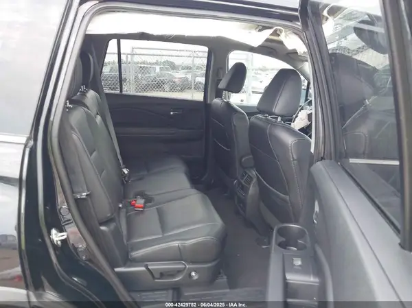 5FNYF5H51HB016509 2017 HONDA PILOT - Image 8