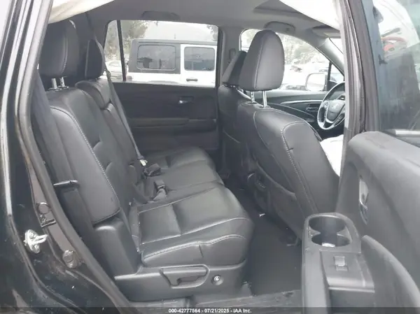 5FNYF5H51HB022763 2017 HONDA PILOT - Image 8