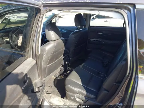 5FNYF5H51HB026506 2017 HONDA PILOT - Image 8