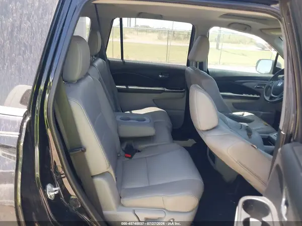 5FNYF5H51HB028448 2017 HONDA PILOT - Image 8