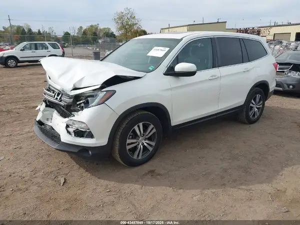 5FNYF5H51HB041880 2017 HONDA PILOT - Image 2