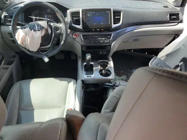 5FNYF5H51HB044911 2017 HONDA PILOT - Image 8