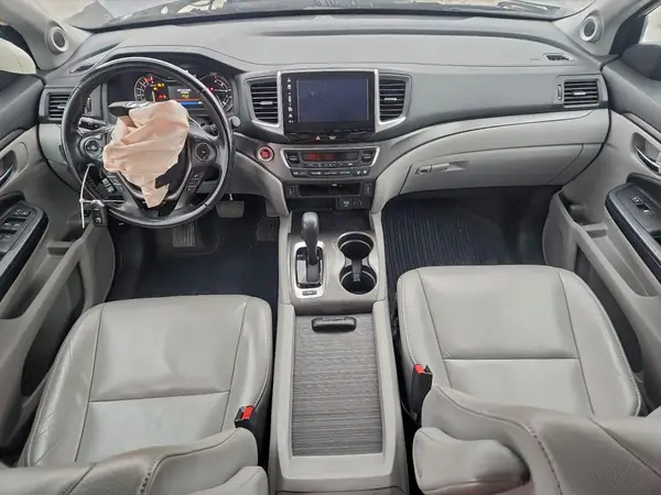 5FNYF5H51JB009937 2018 HONDA PILOT - Image 8