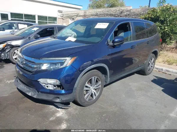 5FNYF5H51JB018220 2018 HONDA PILOT - Image 2