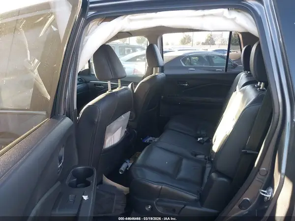 5FNYF5H51JB019447 2018 HONDA PILOT - Image 8