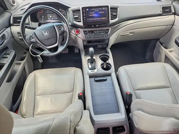 5FNYF5H51JB020758 2018 HONDA PILOT - Image 8