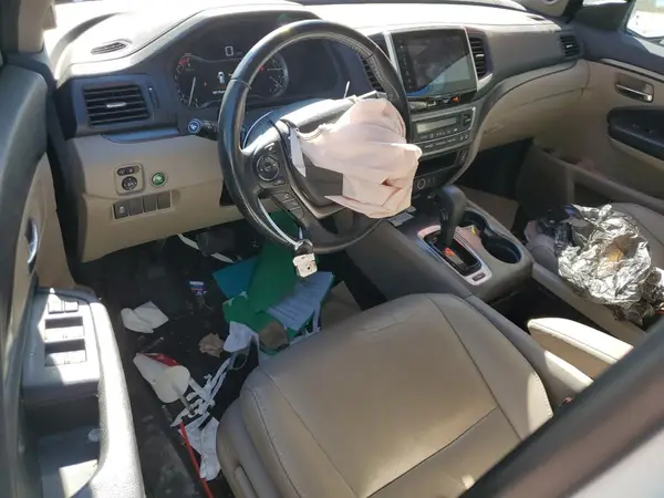 5FNYF5H51JB029718 2018 HONDA PILOT - Image 8