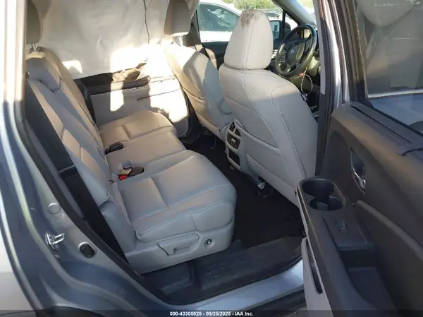 5FNYF5H51LB019631 2020 HONDA PILOT - Image 8