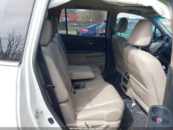 5FNYF5H52GB016842 2016 HONDA PILOT - Image 8