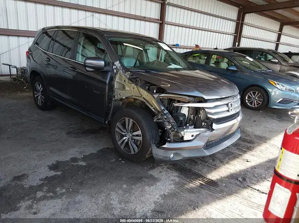 5FNYF5H52GB036072 2016 HONDA PILOT - Image 1
