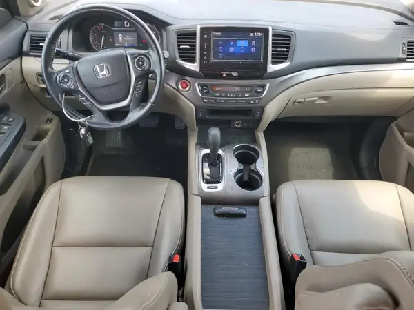 5FNYF5H52HB009682 2017 HONDA PILOT - Image 8