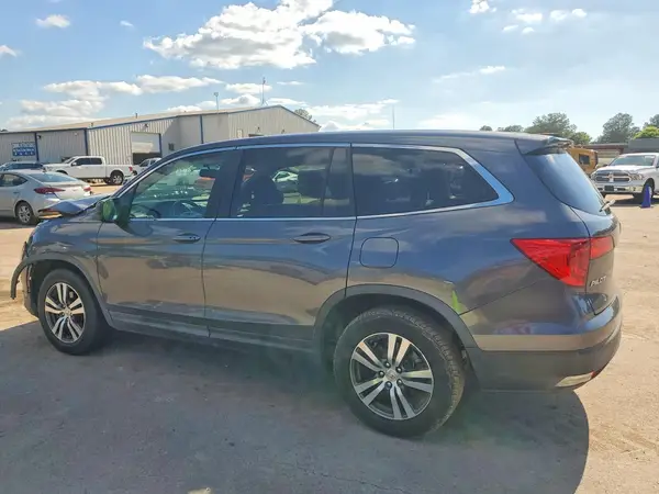 5FNYF5H52HB011920 2017 HONDA PILOT - Image 2