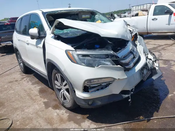 5FNYF5H52HB020276 2017 HONDA PILOT - Image 1