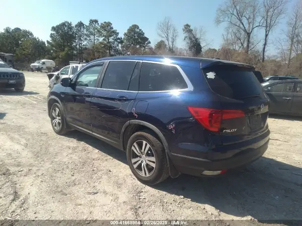 5FNYF5H52HB024912 2017 HONDA PILOT - Image 2