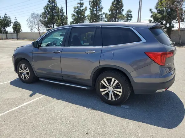 5FNYF5H52HB026210 2017 HONDA PILOT - Image 2