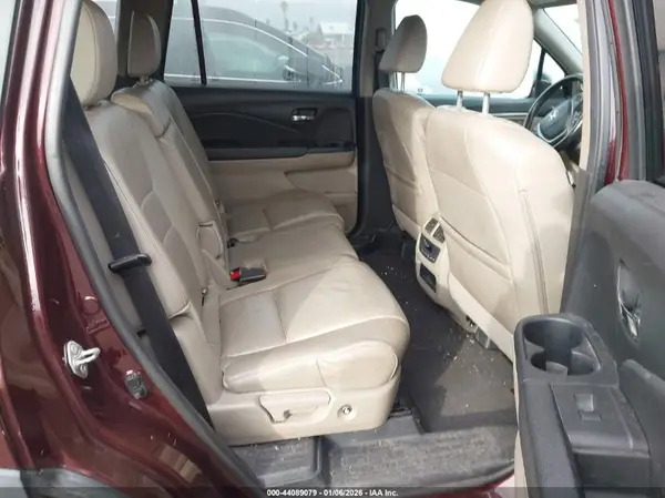 5FNYF5H52HB038454 2017 HONDA PILOT - Image 8