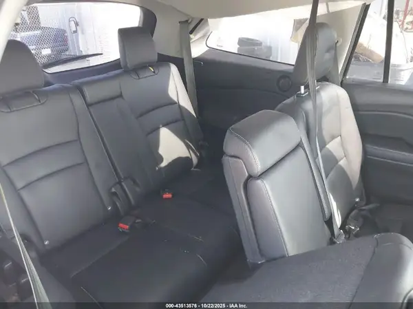 5FNYF5H52HB042925 2017 HONDA PILOT - Image 8