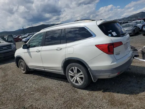 5FNYF5H52HB045517 2017 HONDA PILOT - Image 2