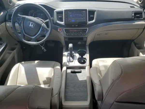 5FNYF5H52HB045517 2017 HONDA PILOT - Image 8