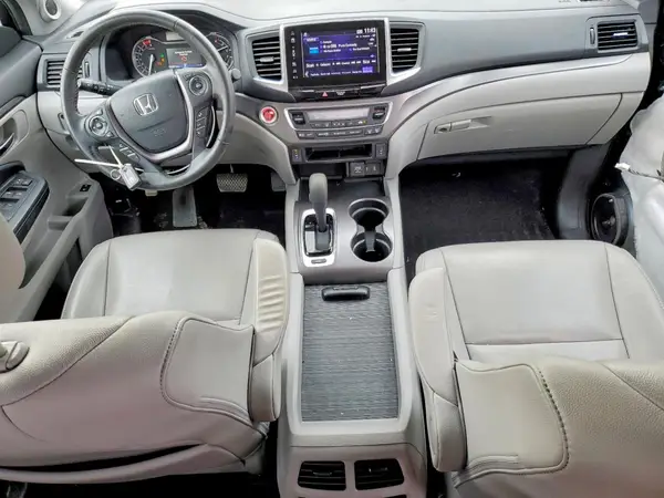 5FNYF5H52JB005315 2018 HONDA PILOT - Image 8